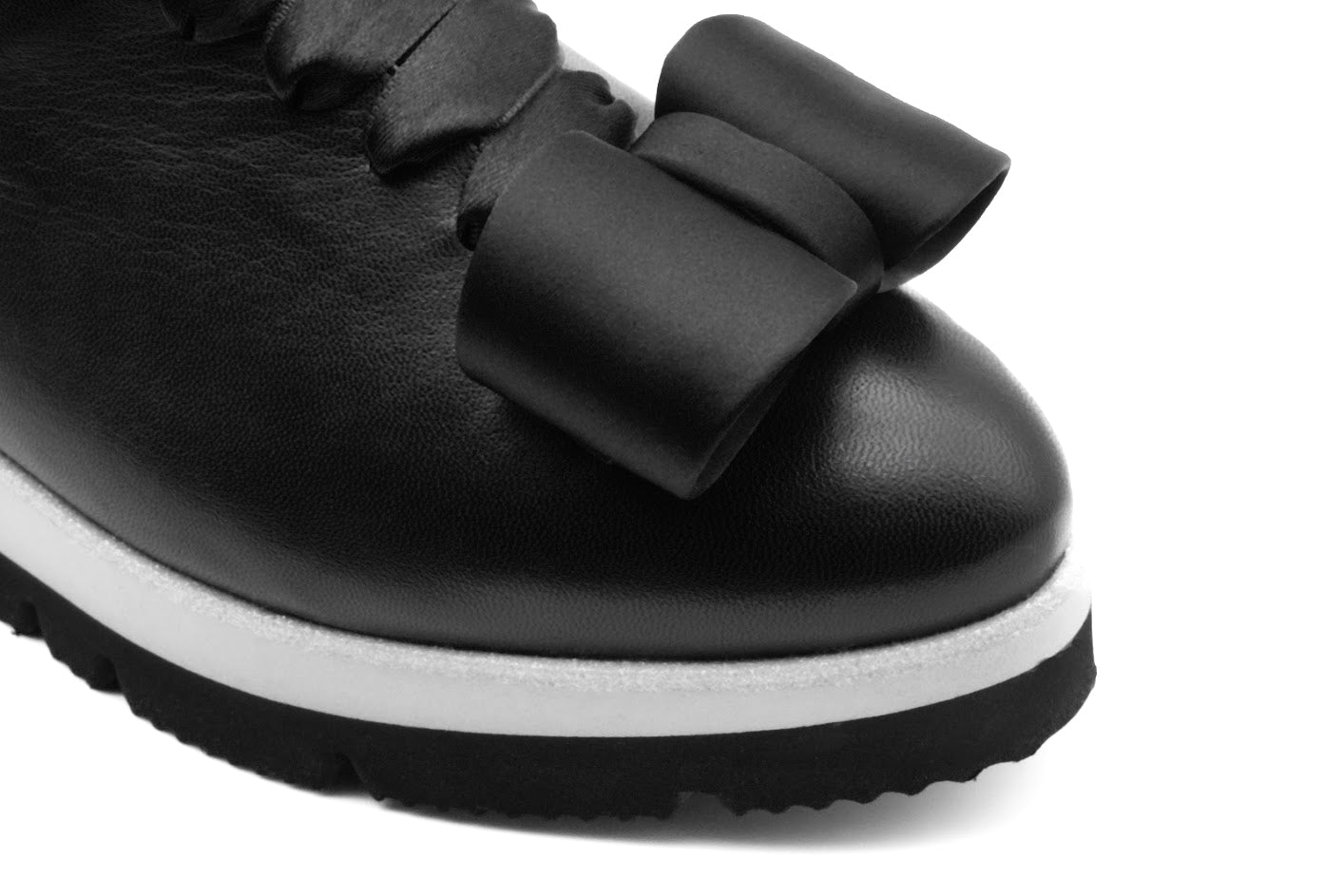 ZENO SNEAKER WITH BOW