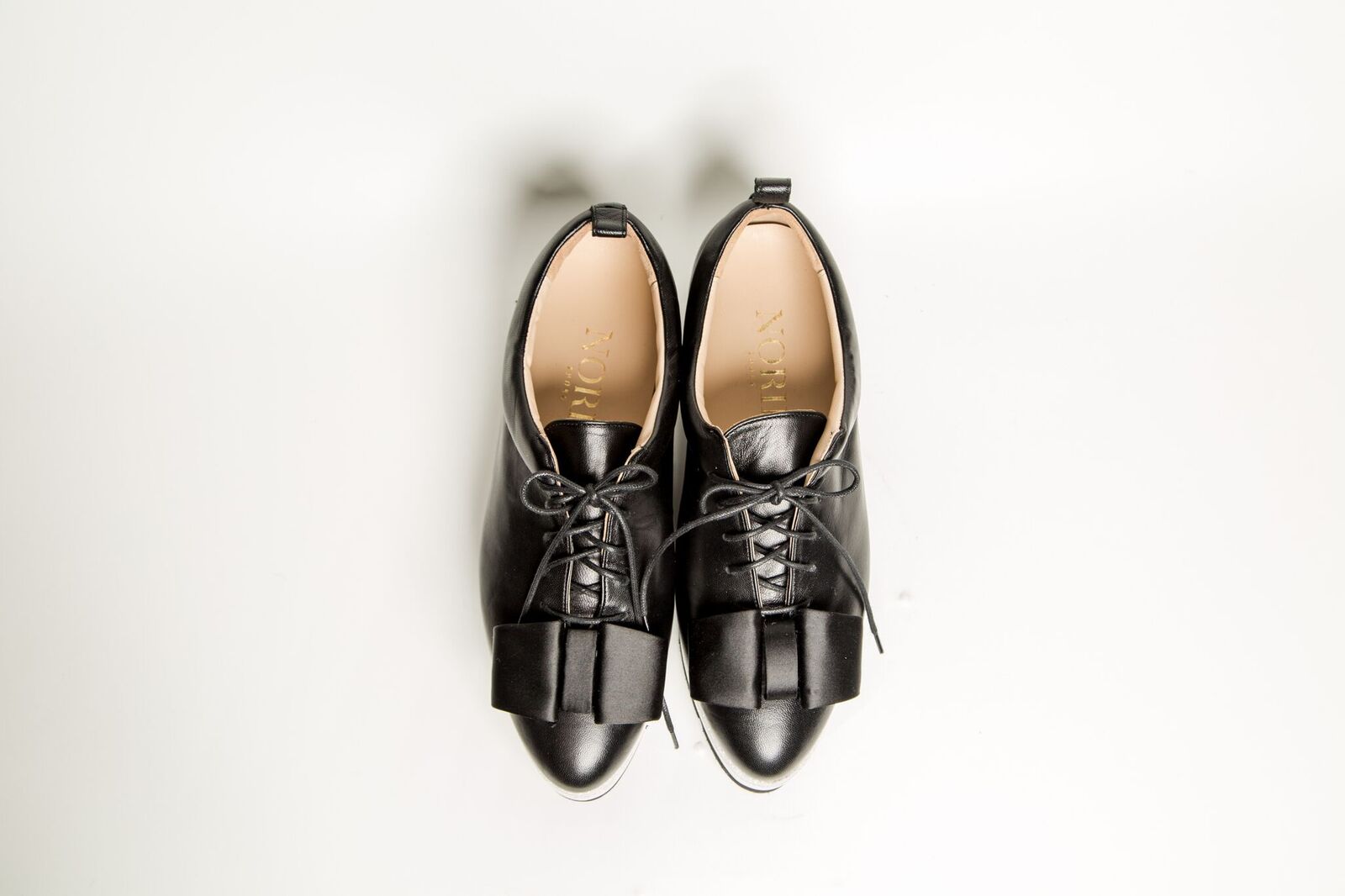 ZENO SNEAKER WITH BOW